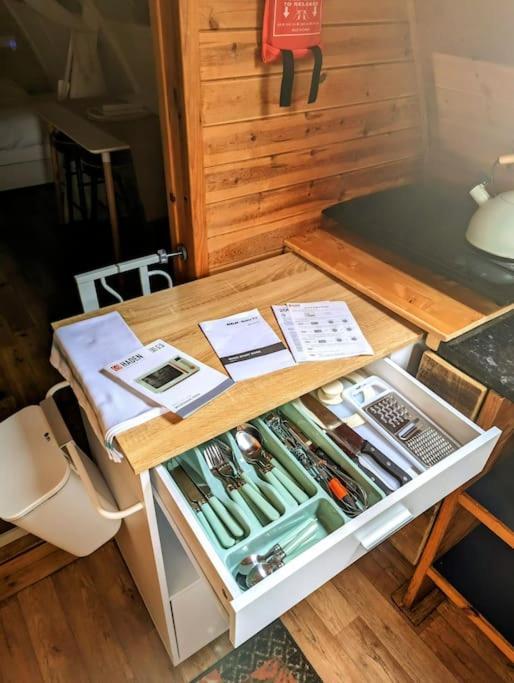 Robin Nest - Cosy Shepherd'S Hut Hideaway Callington Exteriér fotografie