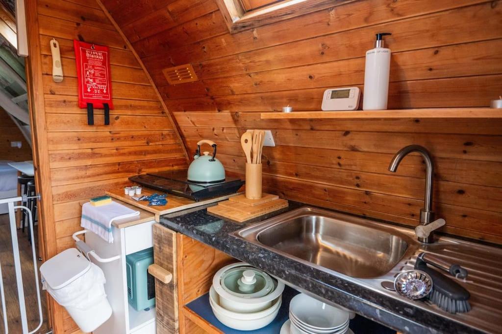 Robin Nest - Cosy Shepherd'S Hut Hideaway Callington Exteriér fotografie